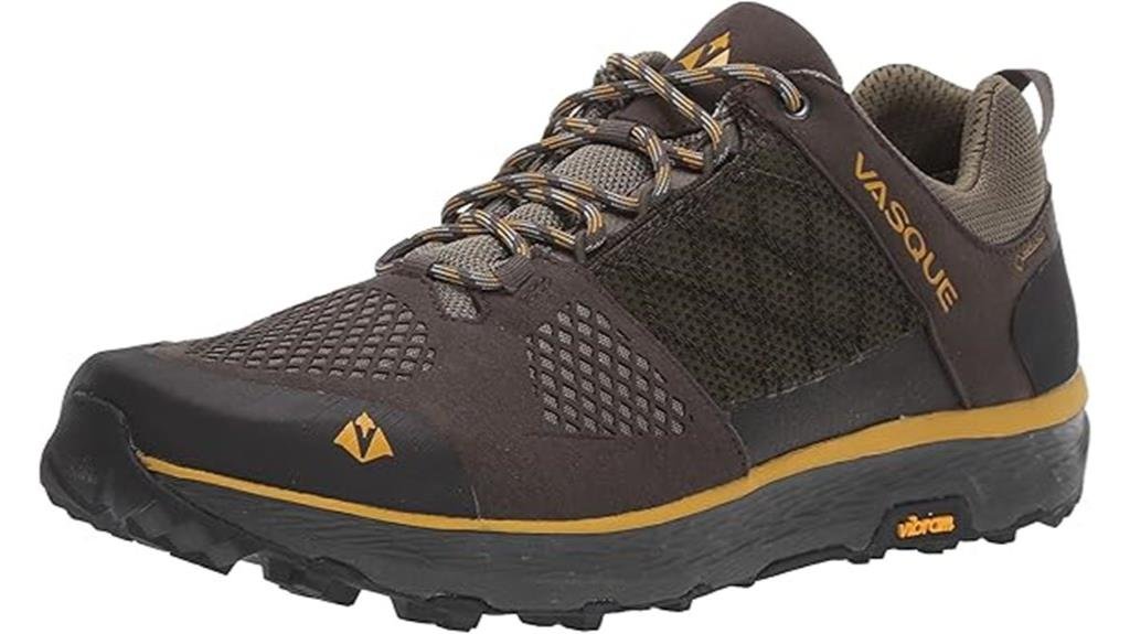 lightweight breathable waterproof hiking shoe