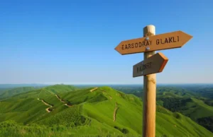 Top Places to Hike in Nashville? Secret Spots Guide Scenic viewpoint on a Nashville hiking trail with a signpost, representing a guide to top and secret hiking spots.