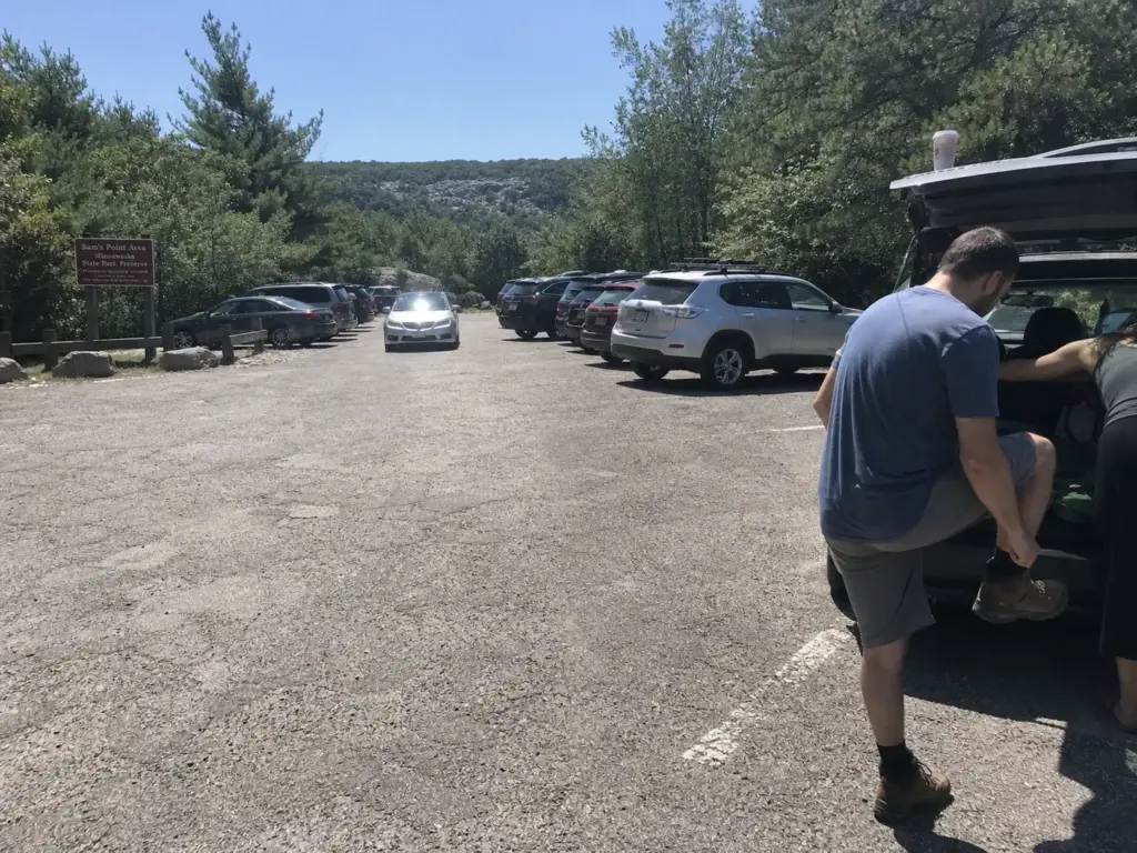 Morning arrival at the Sam's Point Area parking lot where weekend reservations are required